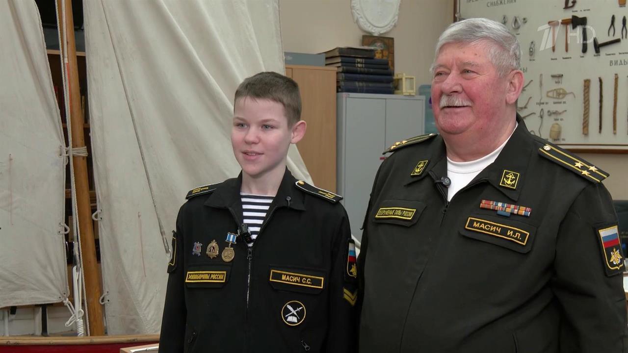 Сегодня защитники Отечества с честью продолжают традиции предков. смотреть онлайн