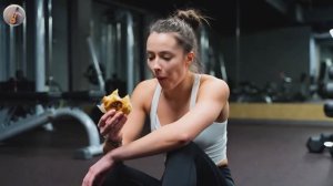 ЛОПНУЛИ ЛОСИНЫ на тренировке! Смешные частушки про фитнес