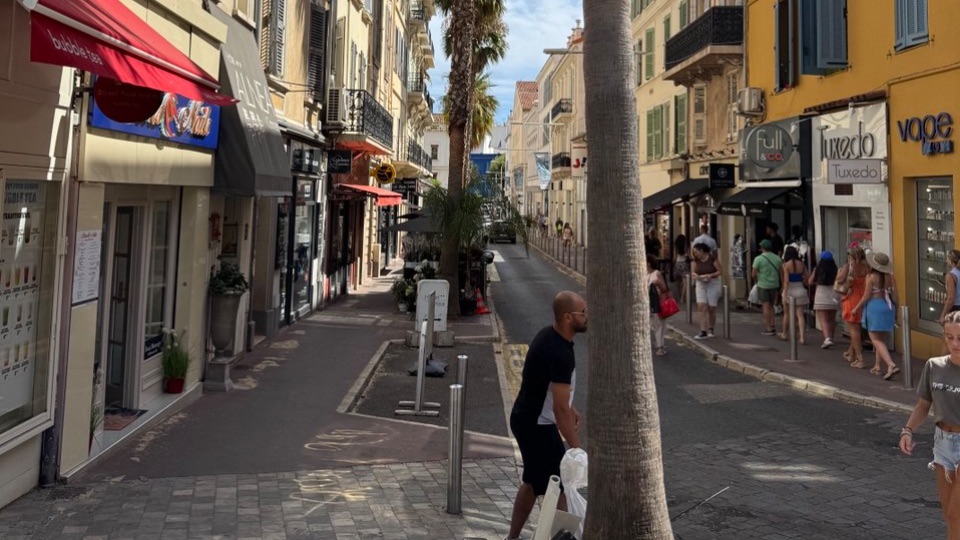 1 день в Каннах: город на лазурном берегу смотреть онлайн