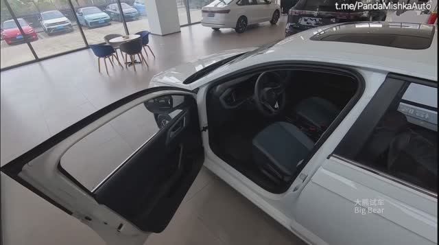 Volkswagen Lavida New Elite 1.5 л L4, 81 кВт, 141 Н·м. Трансмиссия: 6-ступенчатая автоматическая