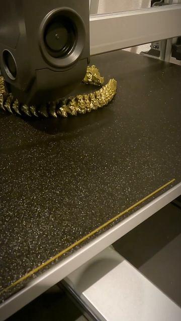 ARTICULATED GOLDEN DRAGON - 3D Printed #dragon #goldendragon #golden #3d 3dprint