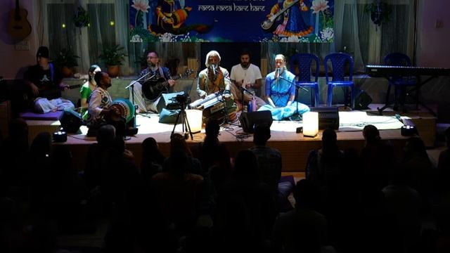 2026.02.21 Rishikesh kirtan Fest Madhava prabhu смотреть онлайн