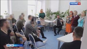 Костромские волонтёры и артисты поздравили раненых бойцов в госпиталях