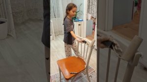 красим стул