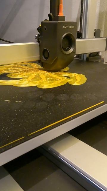 ARTICULATED GOLDEN SPIDER