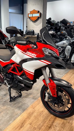 2015 DUCATI Multistrada 1200S Pikes Peak 15K (VIN ZDM*6517)
