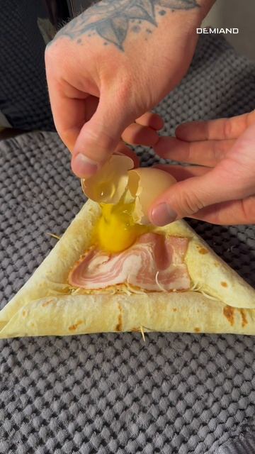 Быстрый завтрак с тортильей смотреть онлайн