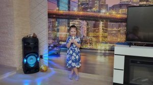 (4 серия) 23 февраля, дети приготовили поздравления .