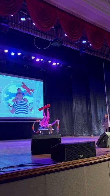 Коллективы ДК «Центральный» выступили с концертом в День защитника Отечества смотреть онлайн