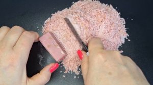 Резка земляничного мыла🍓
Cutting strawberry soap🍓
