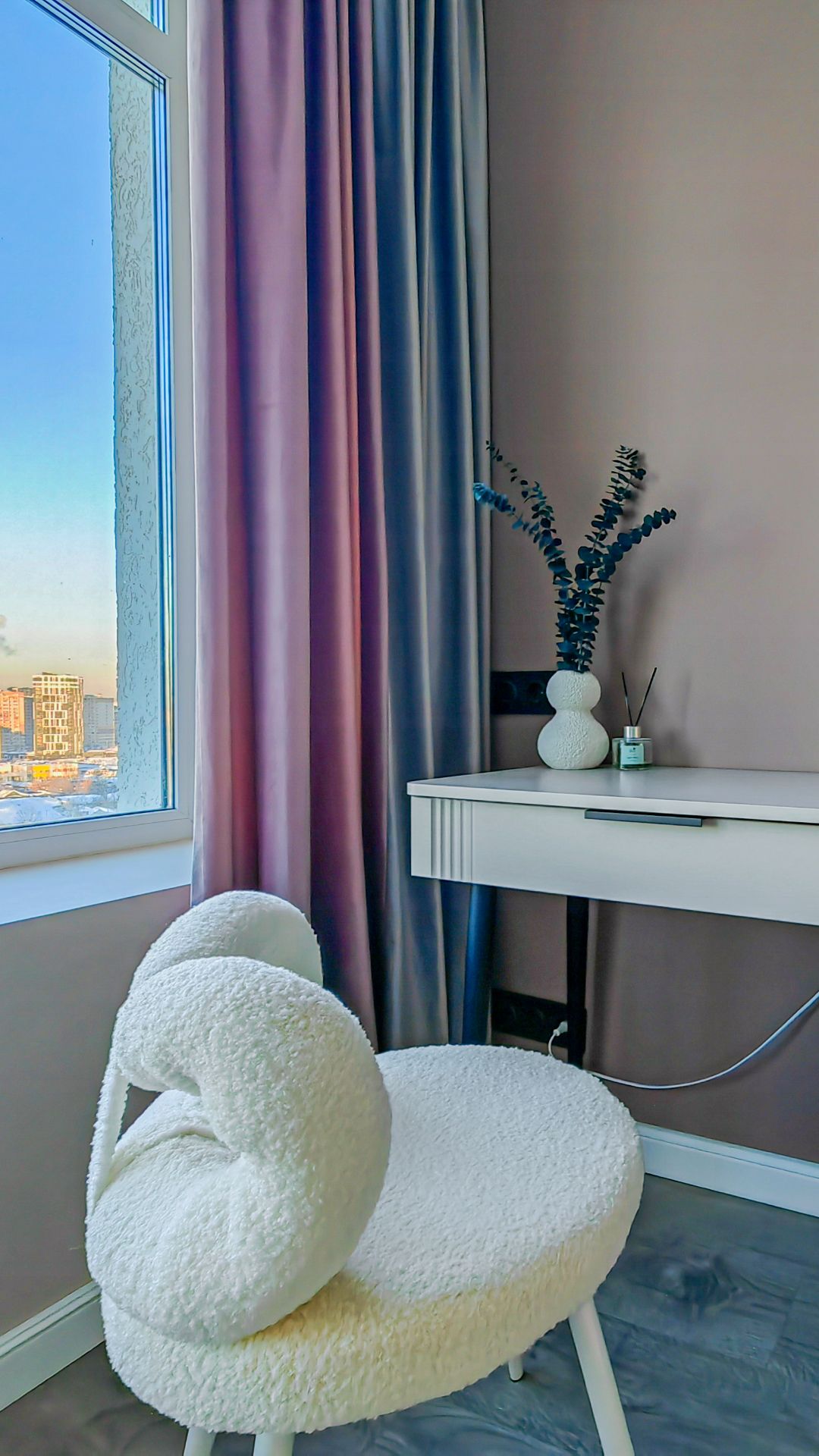 Евродвухкомнатная квартира на Баруди