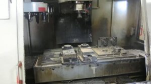 376 - Вертикальный обрабатывающий центр VMC1050