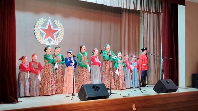 Детский хор народной песни ,,Зоренька,,Пролегала путь -дорожка смотреть онлайн