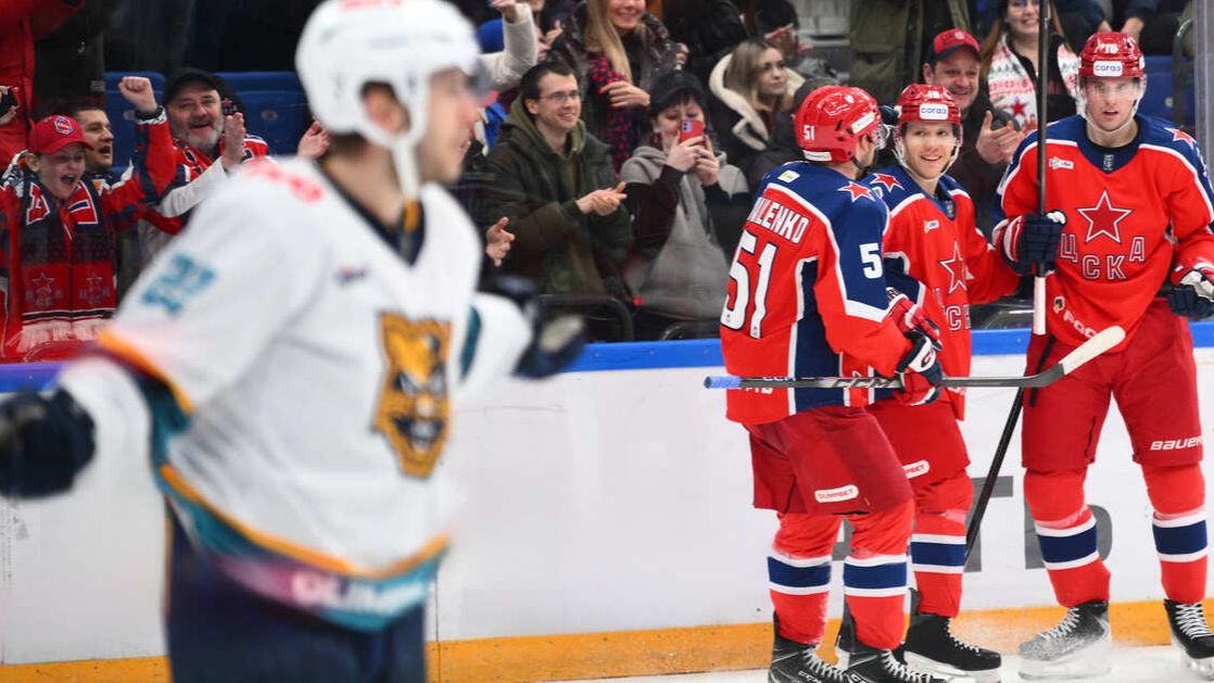 Матч КХЛ "Сочи" – ЦСКА перенесли из-за угрозы БПЛА смотреть онлайн