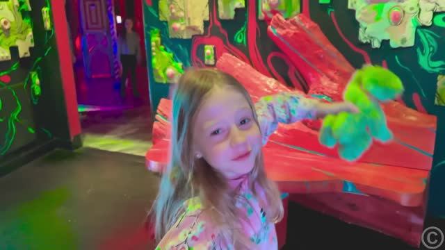 Увлекательная поездка в Лас-Вегас с друзьями смотреть онлайн