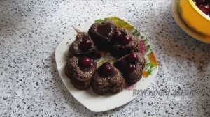 Как сделать кекс в микроволновке за 5 минут - шоколадный и творожный - на завтрак