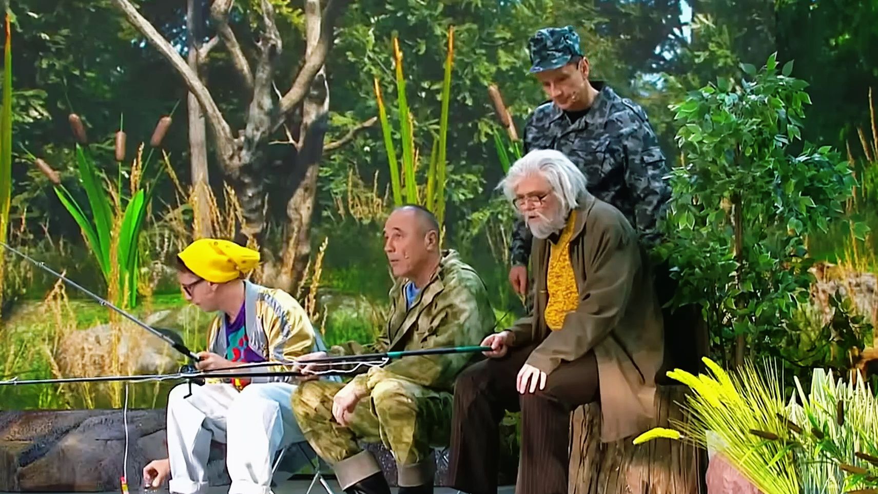 СМЕШНОЙ МОМЕНТ В УРАЛЬСКИХ ПЕЛЬМЕНЯХ ЧАСТЬ 11 смотреть онлайн