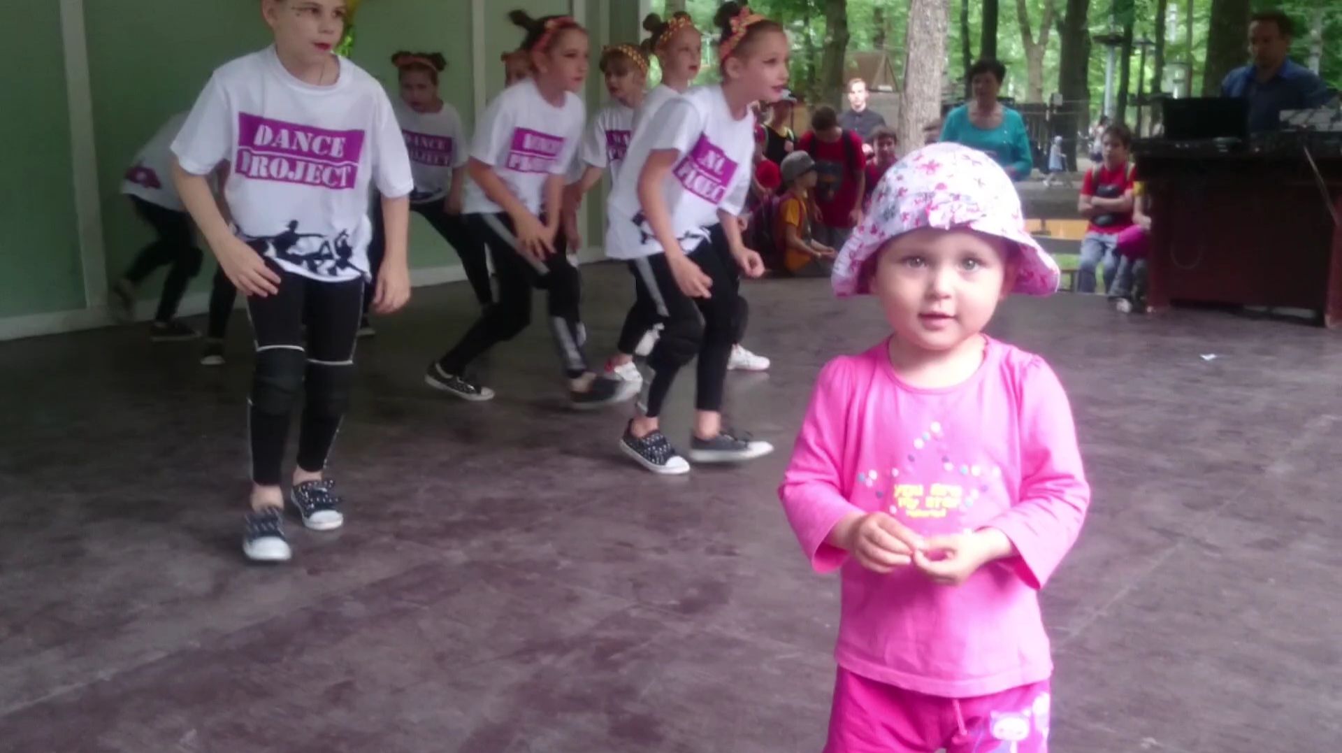 Праздник в парке Чистяковская роща 2017. Нике 2 года.