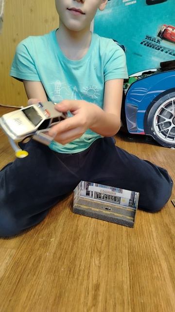 распаковка игрушечный машинки