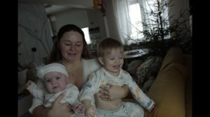 Не загрузилось предыдущее видео. 1ый день поста. Закулисье мамы в декрете с двумя детьми погодками.