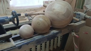 100 200 300 Зовите Тракториста.