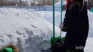 Из деревни в Москву /как живут в русской деревне...