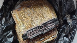 готовлю платы к переработке, чем убрать защитный слой