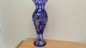 хрустальная ваза резная