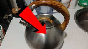 Как почистить чайник о накипи за 3 минуты.!!!!!!!!!!.....