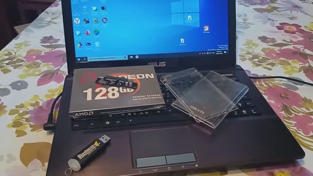 Замена винчестера в старом ноутбуке Asus K43S смотреть онлайн