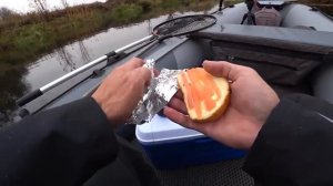 Как легко поймать щуку на спиннинг! Стоянки щуки на малой реке. Осенняя рыбалка.