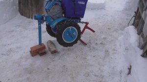 Домкрат Мобил-К при снятии гусениц Крутец и установке колес на мотоблок Нева МБ23 Мультиагро