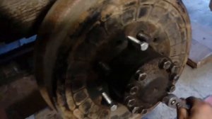 Снимаем тормозной барабан УАЗ буханка