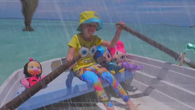 Nastya and her Adventures on a Desert Island смотреть онлайн