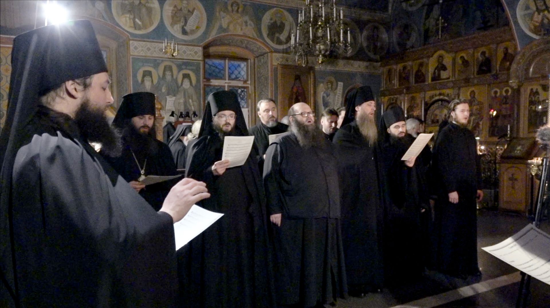 24.02.2026 «С нами Бог» — песнопение Великого повечерия смотреть онлайн