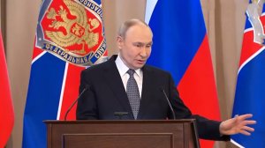 Путин поручил ФСБ усилить защиту должностных лиц Минобороны и сотрудников ОПК.