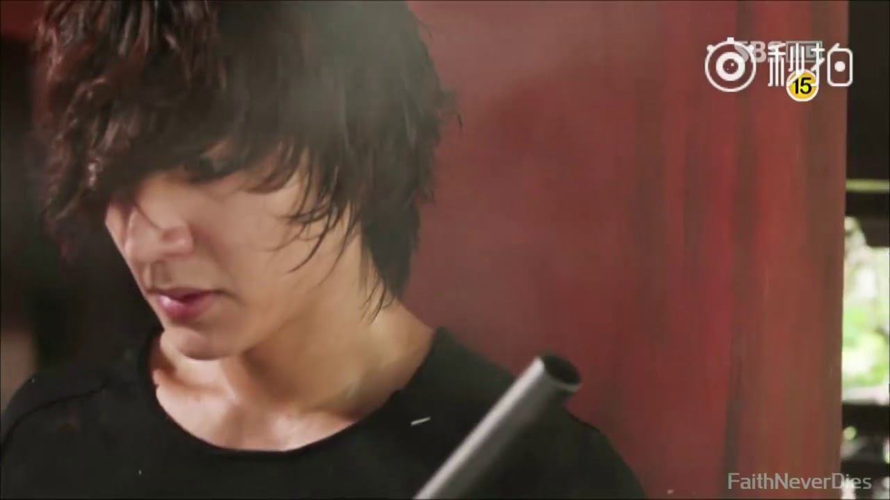 我报名了#饭圈101#饭制视频赛道，cr. FaithNeverDies/weibo 快来Pick我，送我在#粉丝嘉年华#出道吧！【】武艺高强的演员，行走的荷尔蒙[酷] 视频 смотреть онлайн