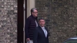 Почти сутки провел на допросе 1 из самых влиятельных политиков Великобритании - бывший посол в США.