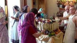 12 08 22  Баларамапурнима   абхишека