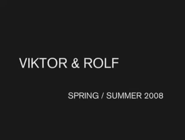 Показ женской коллекции Viktor & Rolf весна-лето 2008 смотреть онлайн