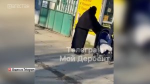 Мертвого ребёнка обнаружили в детской коляске в Дербенте