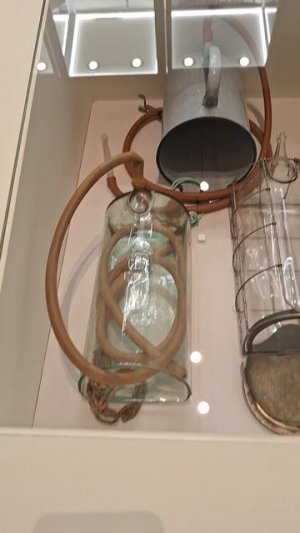 Кружка Эсмарха и стерилизатор❤️🔥в Музее Медицины #болезнь #медицина #лечение #музей #история