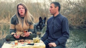 Весенний поход! Готовим вкусные чебуреки!  Летающая сосиска!