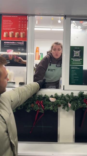 Узнали у рязанцев, в чём секрет семейного счастья | УЛИЧНЫЙ ОПРОС #shorts #опрос #семья #соцопрос