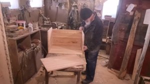 Собираю небольшой сундучок из ясеня, своими руками.