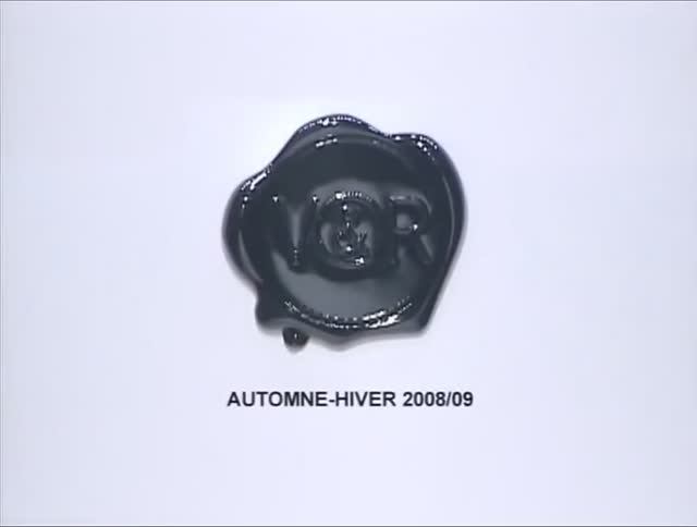 Показ женской коллекции Viktor & Rolf осень-зима 2008-2009