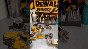 Новый патрон, шпиндель, корпус и шуруповёрт DCD791 #деволт #dewalt