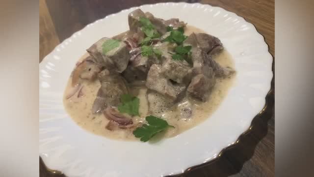 Говяжий язык в сливочном соусе — тает во рту!