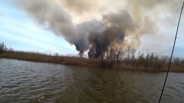 ВОТ ЭТО РЫБАЛКА! Спиннинг в дугу. смотреть онлайн