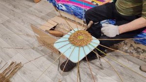 Вяжем корзину из ивы.Урок второй.